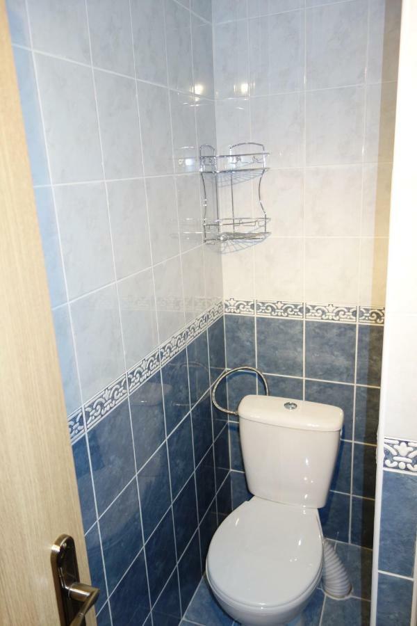 Appartement La Familia à Štúrovo Extérieur photo